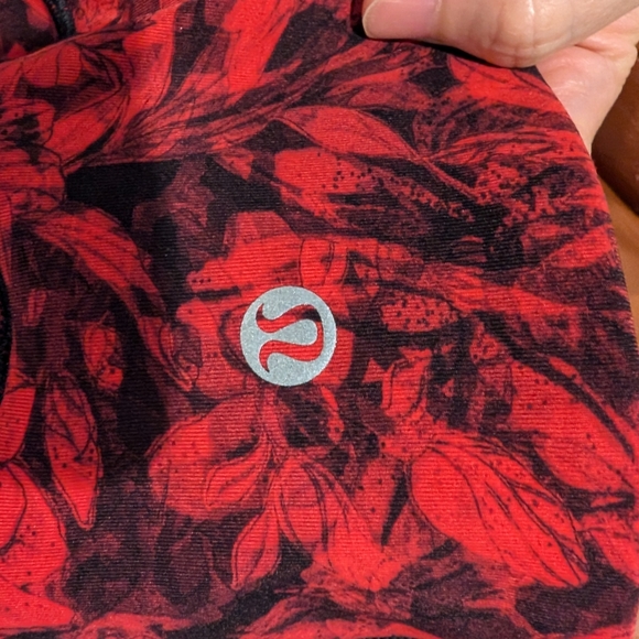 Athletic Leggings Capris By Lululemon - Picture 4 of 5